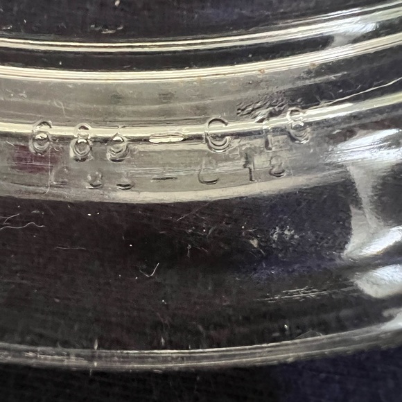 Vintage Clear Glass Pyrex 683-C18 Replacement Lid With Tab Handles, Dome Lid - Picture 4 of 4